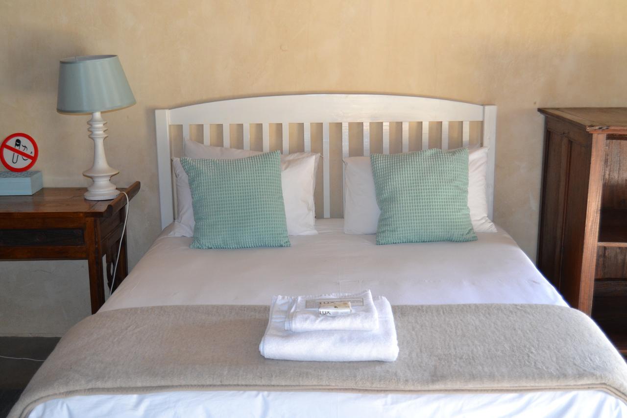 Chartwell Manor Hotel ภายนอก รูปภาพ